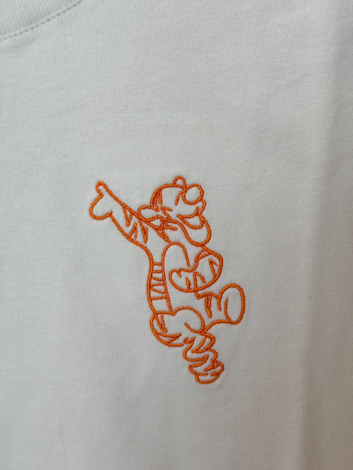 “Tigger Outline” T-Shirt