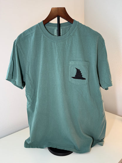 "Elphaba Hat" T-Shirt